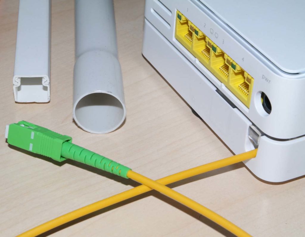 Wie kommt die Glasfaser ins Haus? Birnstiel EDV